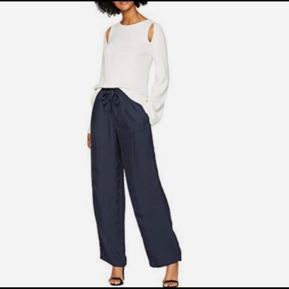 Vince tie front wide leg pants large navy blue